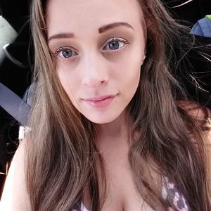 Meet your Posher, Brittney